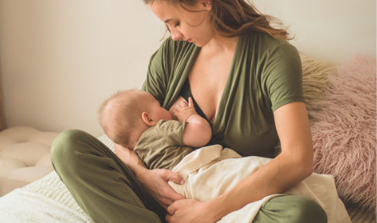 breastfeeding mama